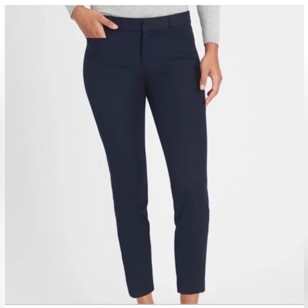 NWT | Banana Republic Modern Sloan Pants | Navy Blue